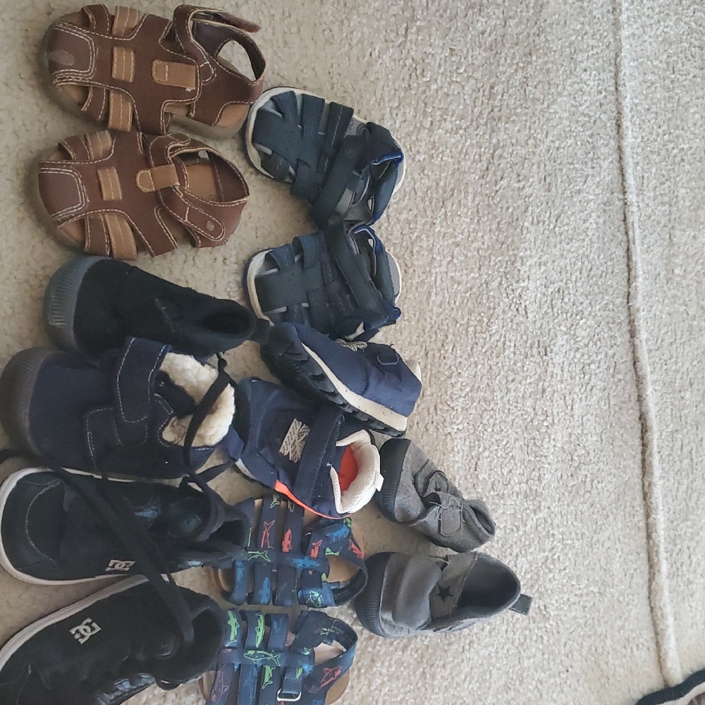 Bulk Stylish Kids' Brown and Blue Sandals